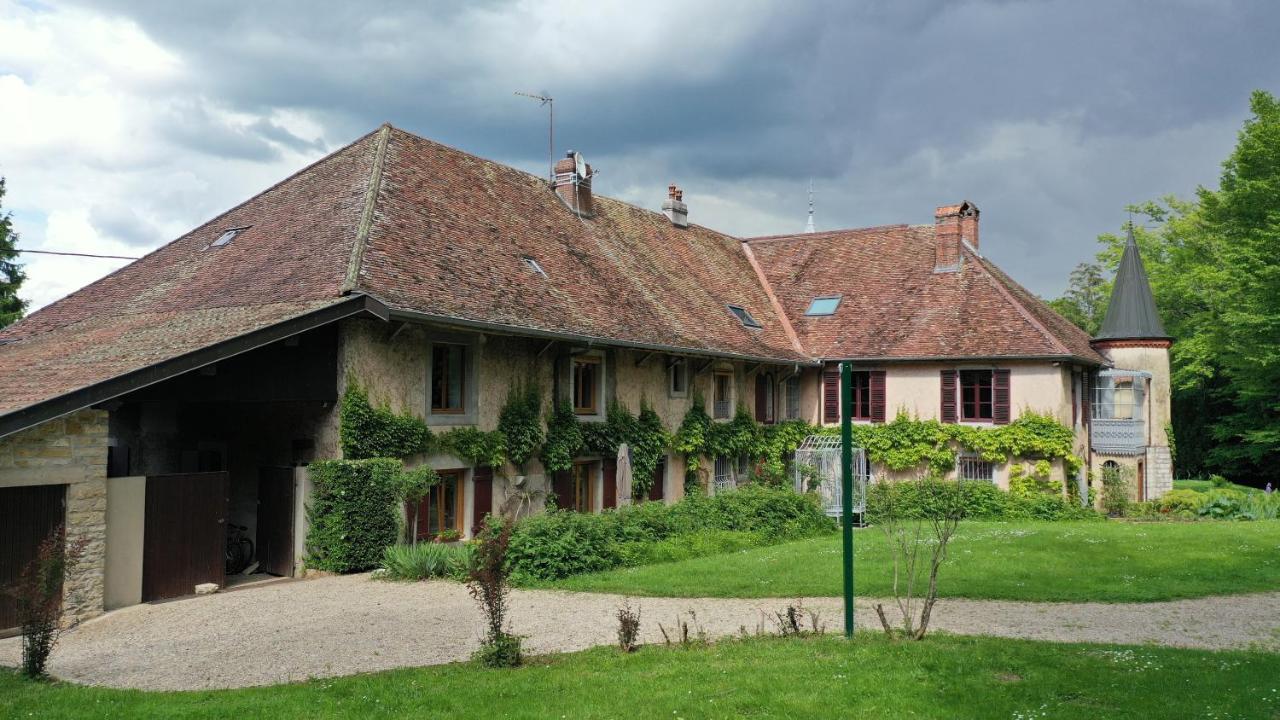 Domaine De Bellevue Gite Du Mont Poupet Marnoz Kültér fotó