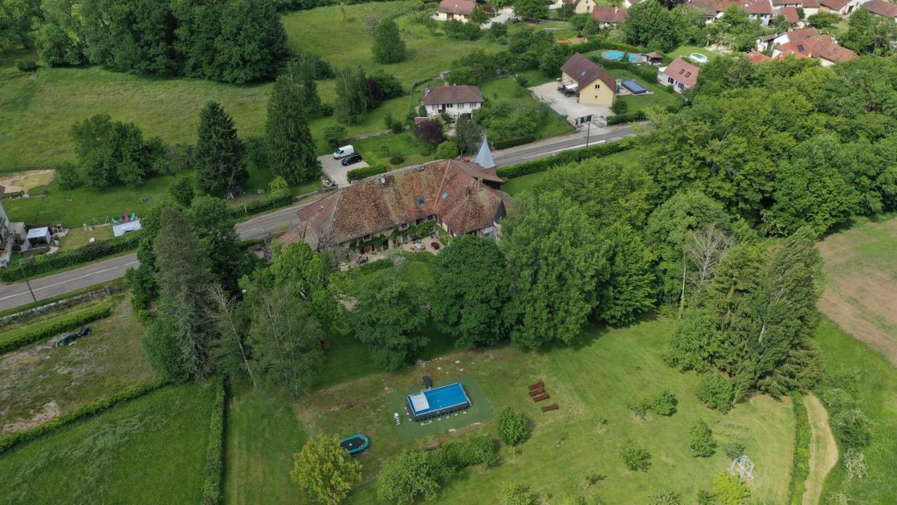 Domaine De Bellevue Gite Du Mont Poupet Marnoz Kültér fotó
